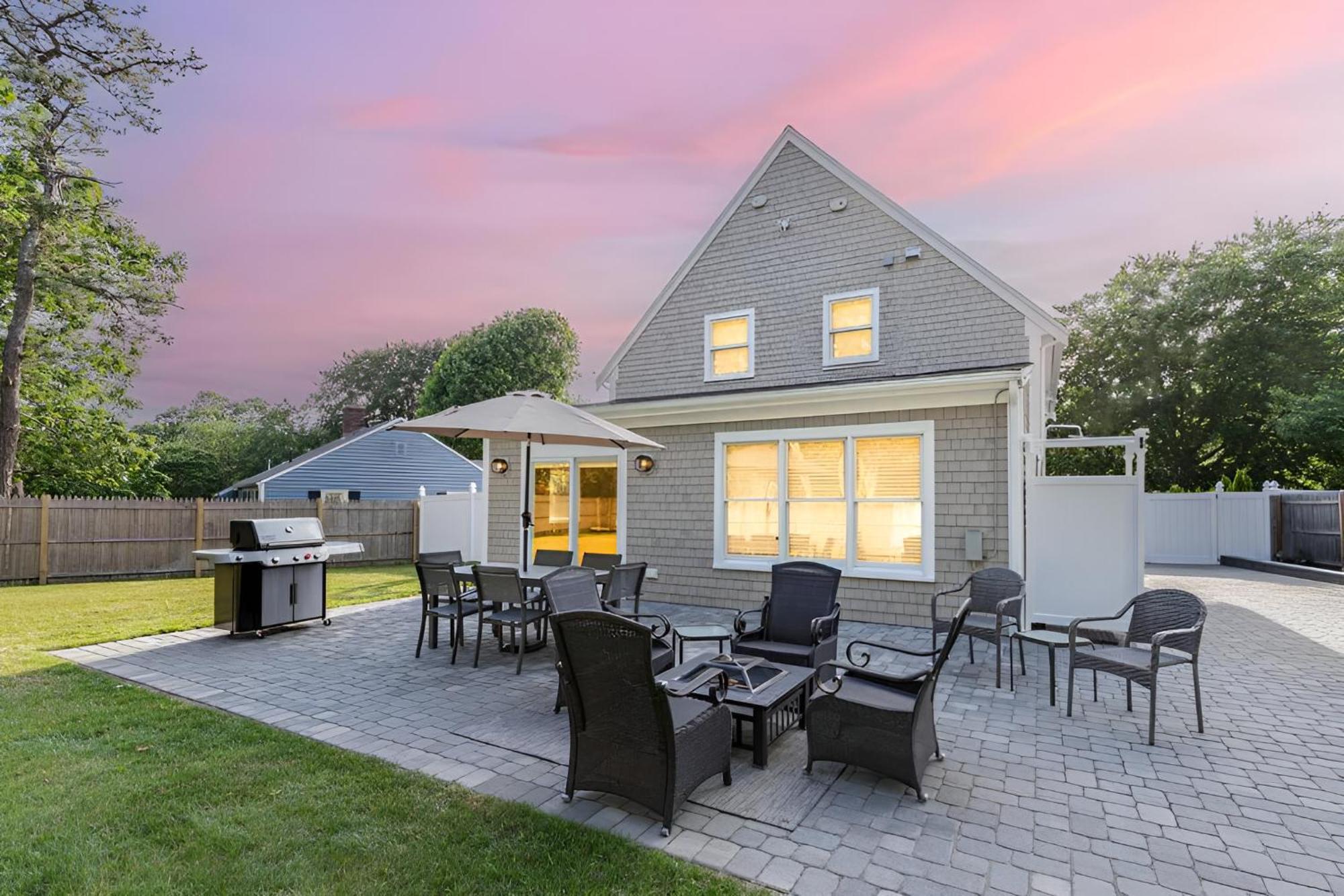 Renovated & Sophisticated Home Near Beach & Shops! Barnstable Zewnętrze zdjęcie