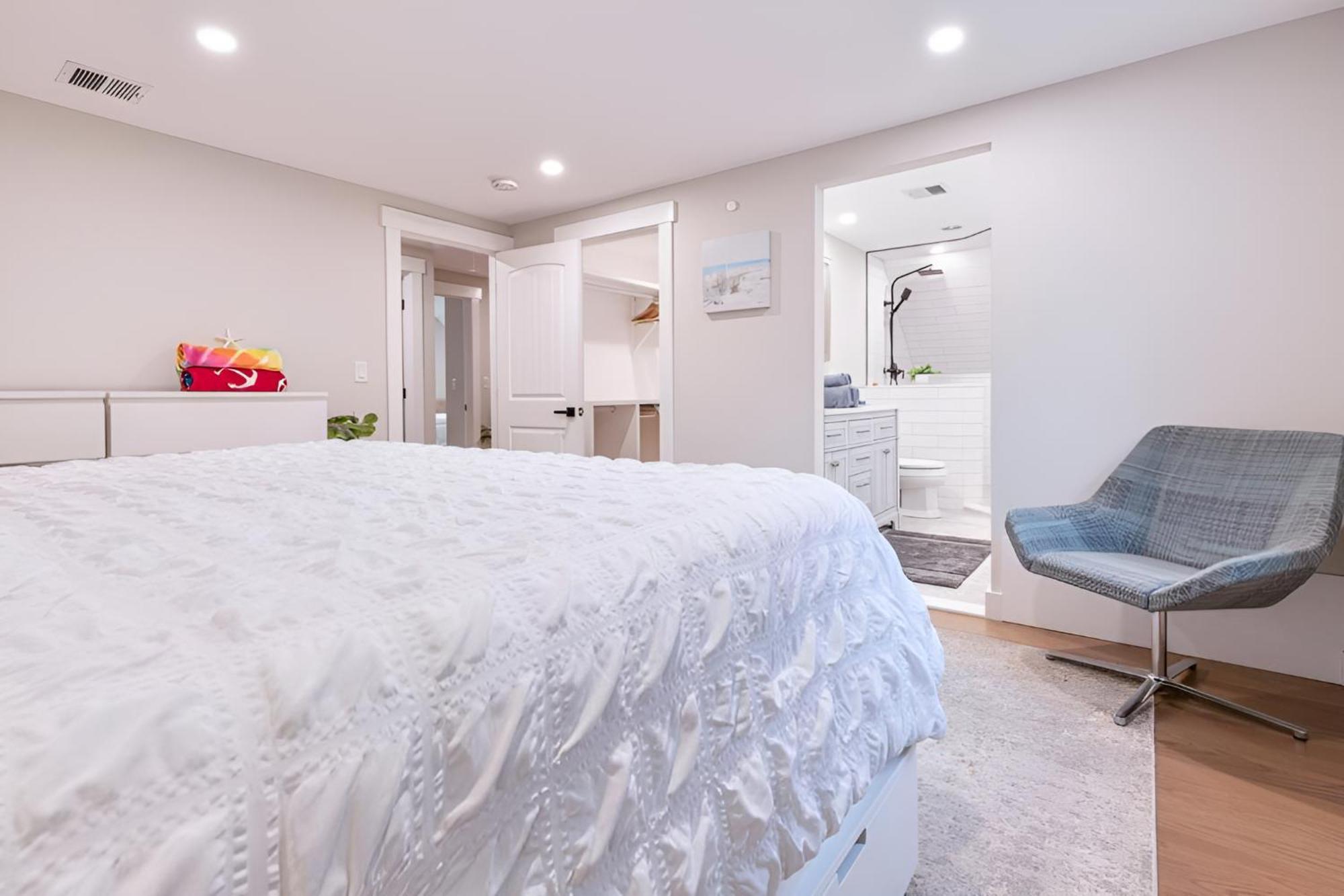 Renovated & Sophisticated Home Near Beach & Shops! Barnstable Zewnętrze zdjęcie