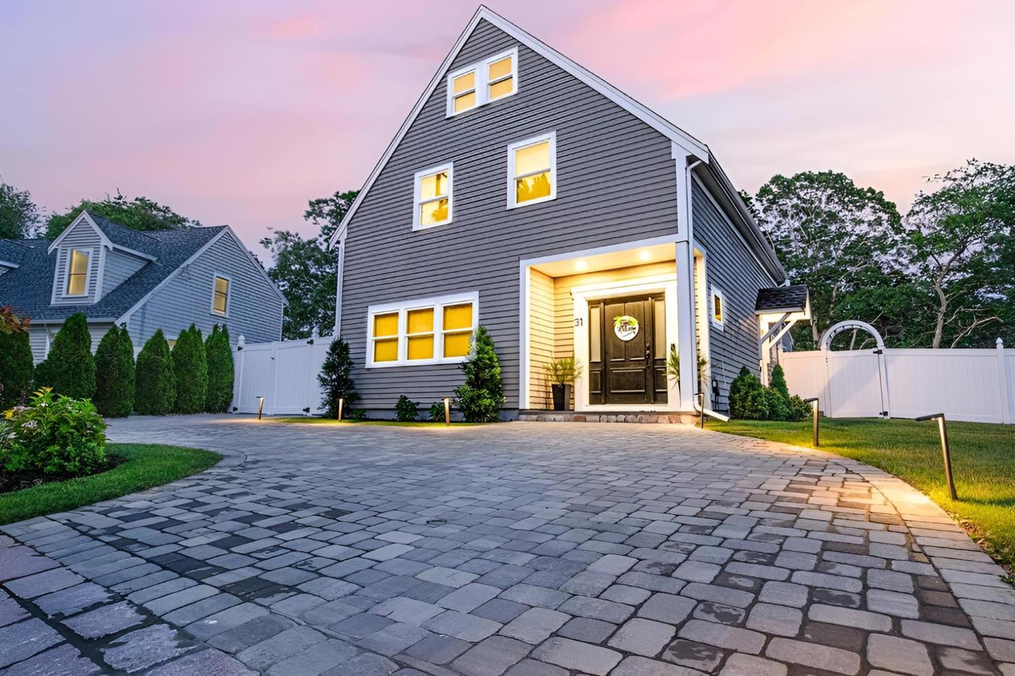 Renovated & Sophisticated Home Near Beach & Shops! Barnstable Zewnętrze zdjęcie